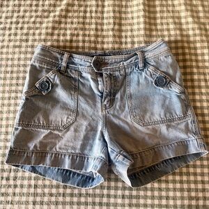 Stylish Blue Denim Women's Shorts